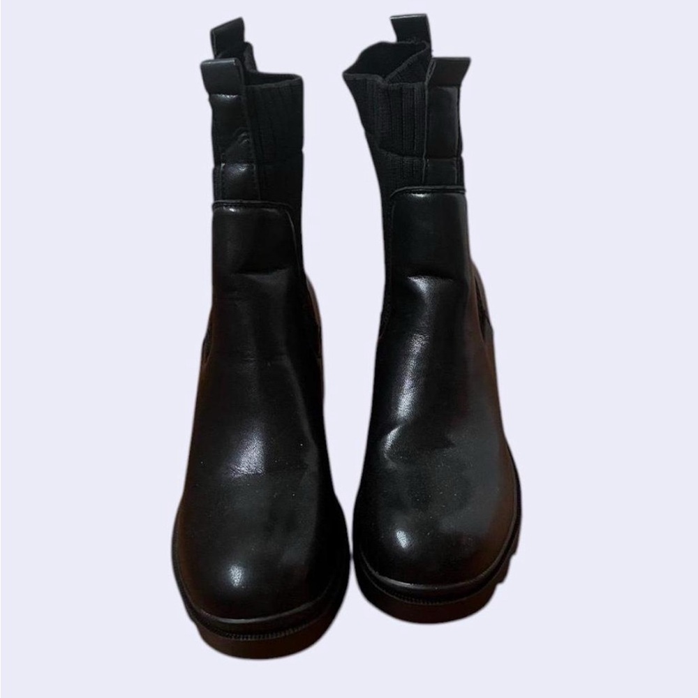 Black Leather Vintage Boots - Picture 3 of 6